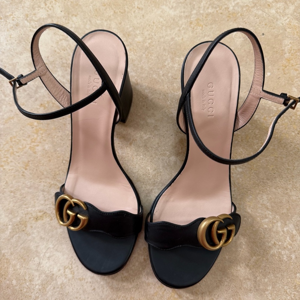 Gucci Black Leather Open-Toe Heeled Sandals with Gold GG